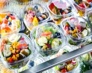 راهنمای خرید ظروف یکبار مصرف-سالاد و سبزیجات
