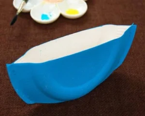 کاردستی قایق با ظرف یکبار مصرف-آموزش ساخت مرحله چهارم